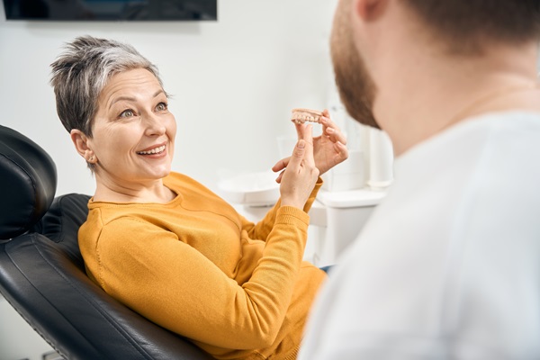 Does A Restorative Dentist Use Dental Bridges?